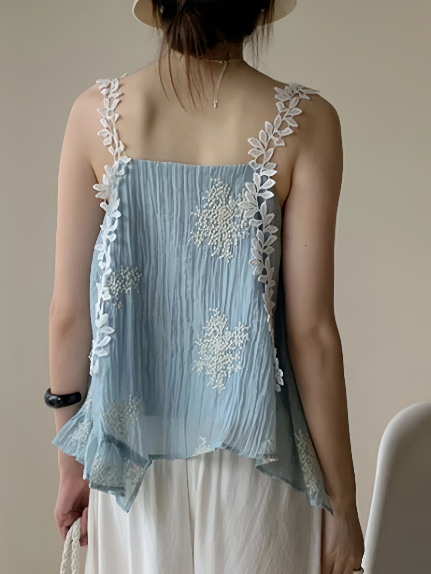 Three-dimensional Flower Tops