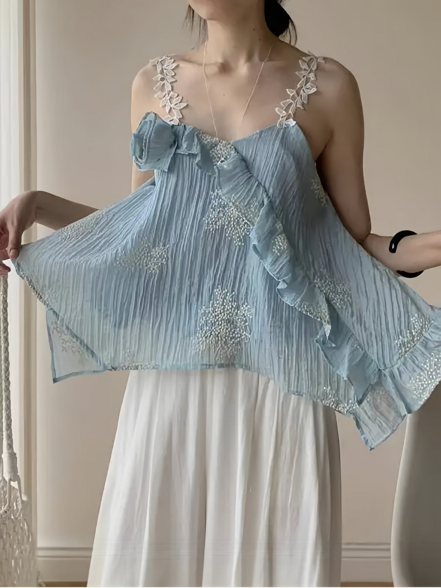 Three-dimensional Flower Tops