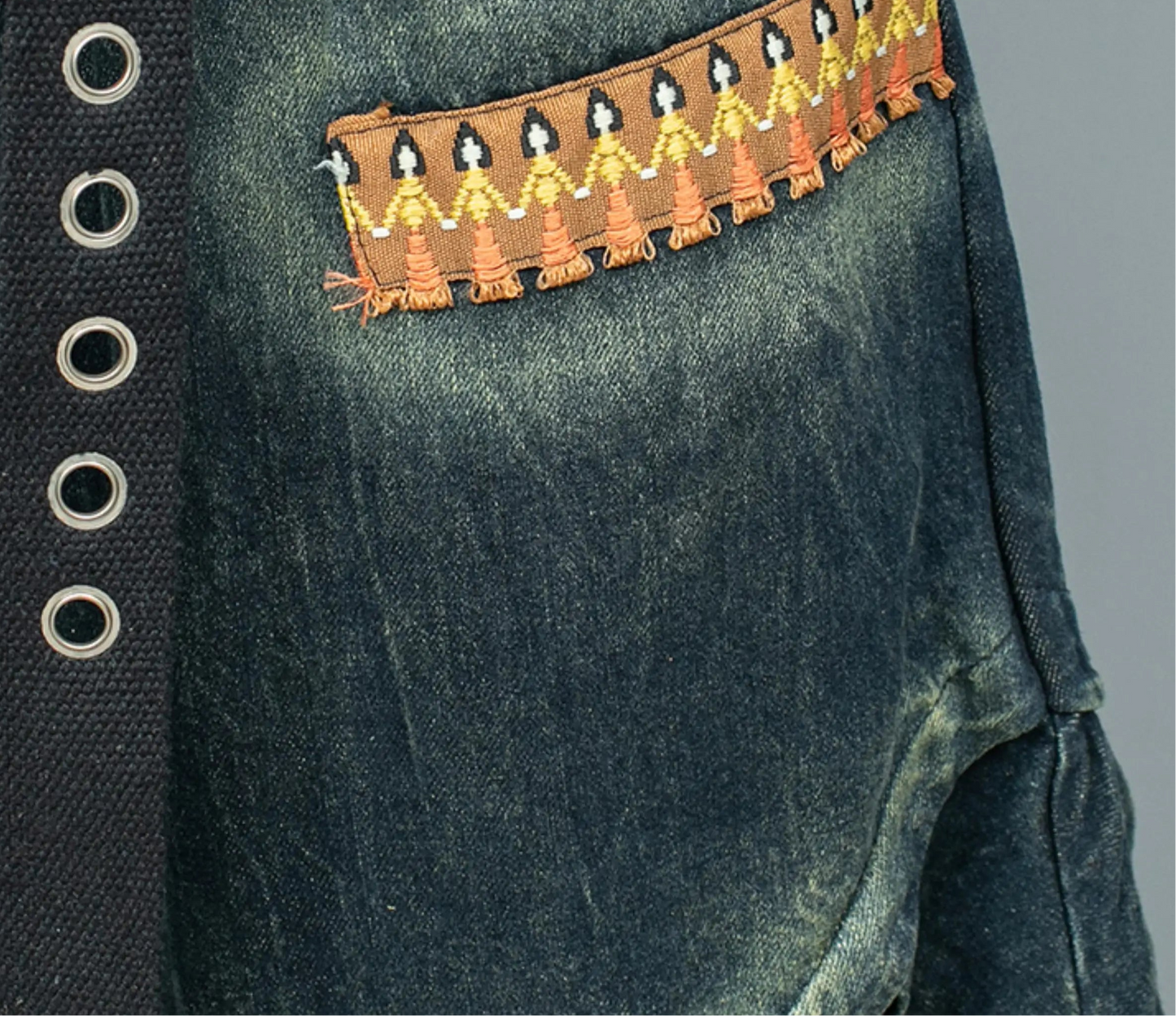 Blue Moon Fashion New Retro Ethnic Style Embroidery Denim Two-piece Set