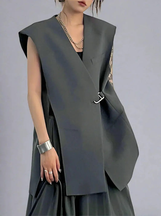 Gary Vast Autumn 2024 Blue Moon Fashion House