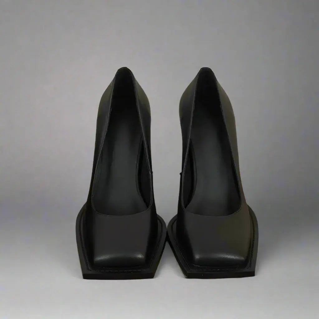 Rolla Pumps Blue Moon Fashion House